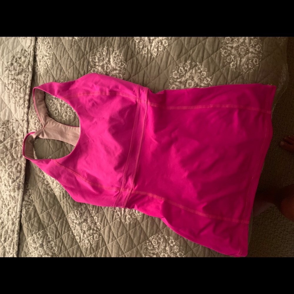 Lululemon workout tank top